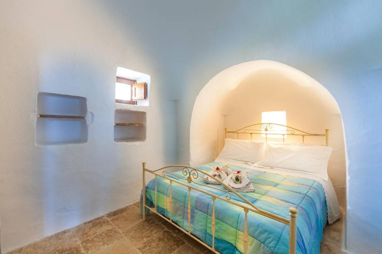 Masseria Trulli Sull'Aia Cisternino Luaran gambar