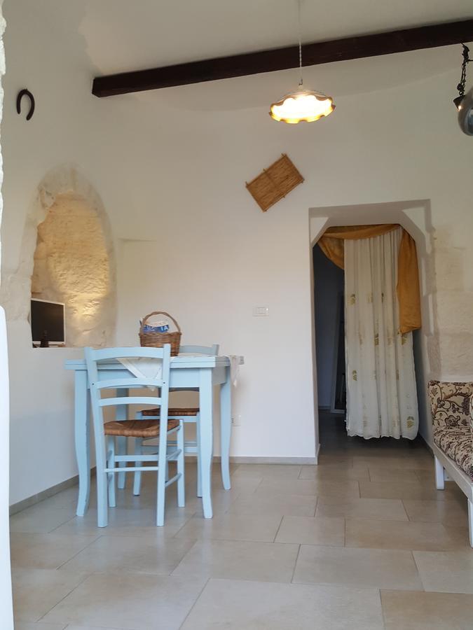 Masseria Trulli Sull'Aia Cisternino Luaran gambar
