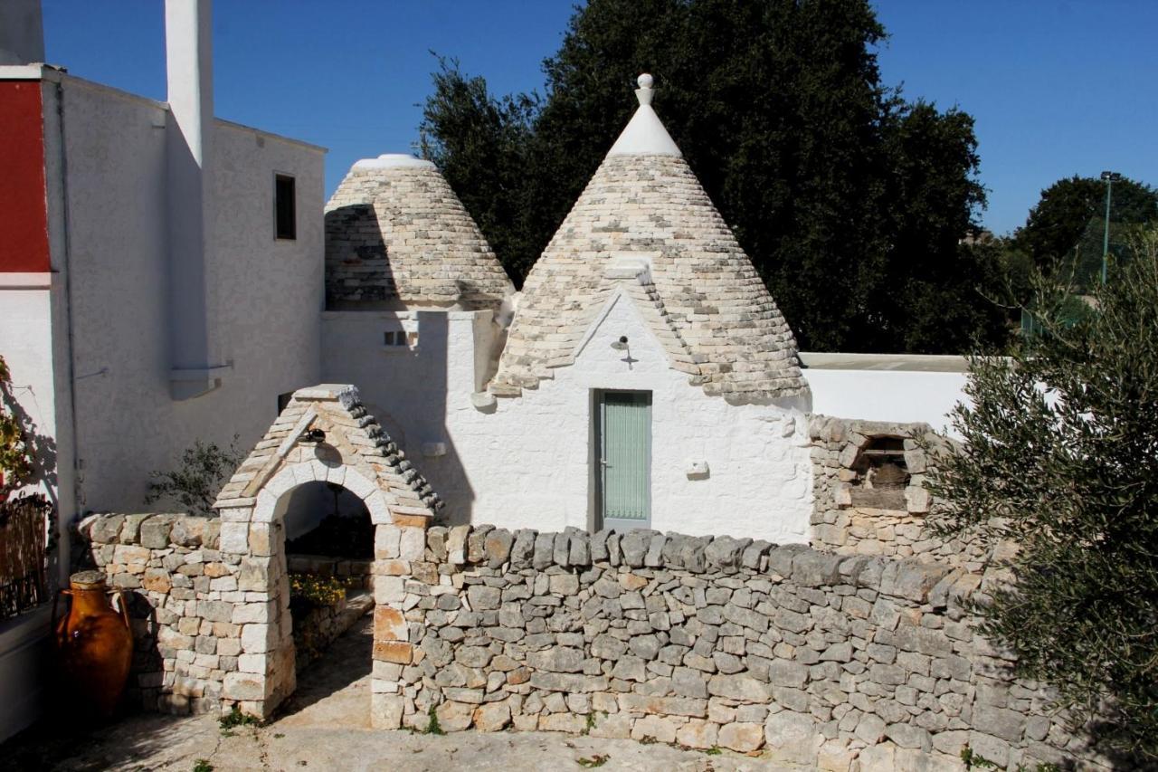 Masseria Trulli Sull'Aia Cisternino Luaran gambar